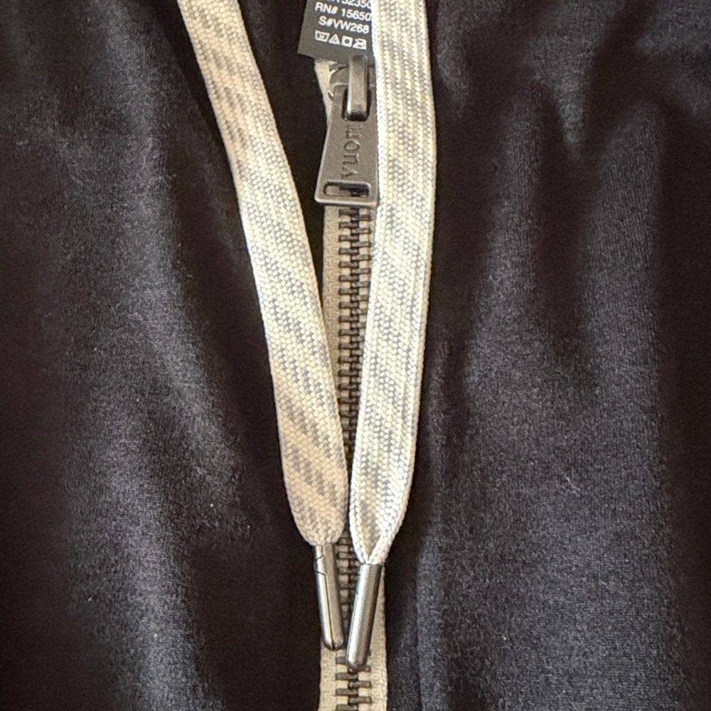 Vuori Coronado Charcoal Zip-Up Hoodie - Picture 10 of 11